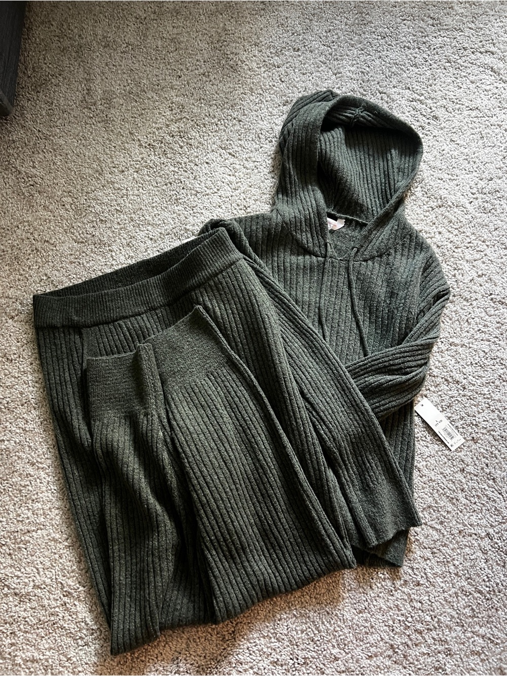 No Boundaries Olive Green Ribbed Hooded Knit Set